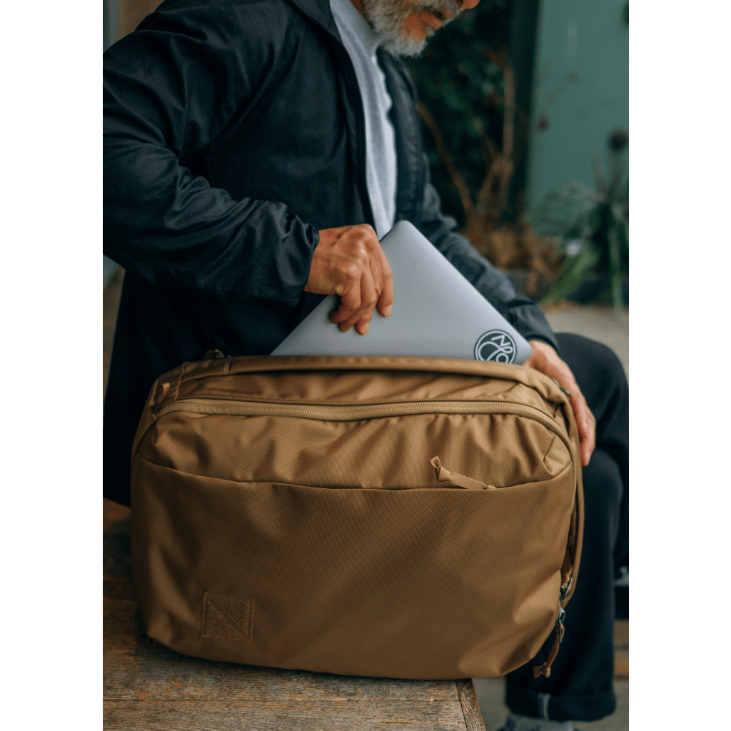 バッグ EVERGOODS CIVIC PANEL LOADER 24L EVERGOODS Civic Panel Loader 24L Backpack Daypack Coyote Brown